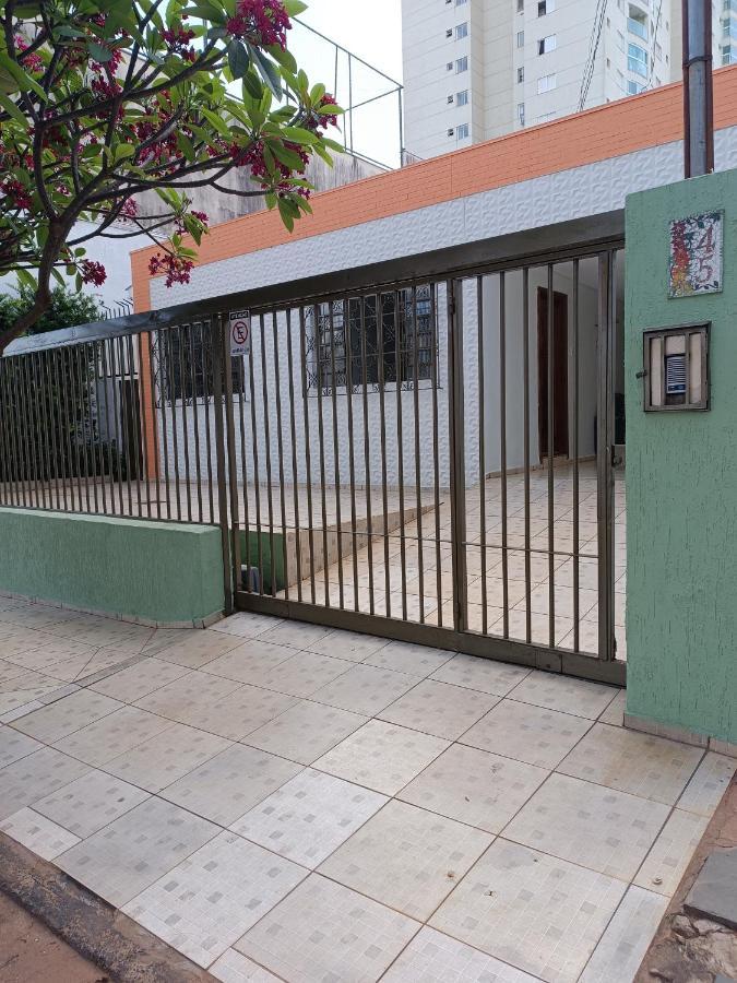 Pousada Cantinho Da Felicidade Uberlândia Exterior photo