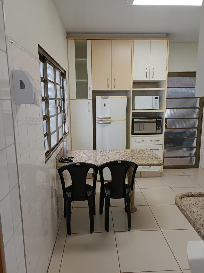 Pousada Cantinho Da Felicidade Uberlândia Exterior photo